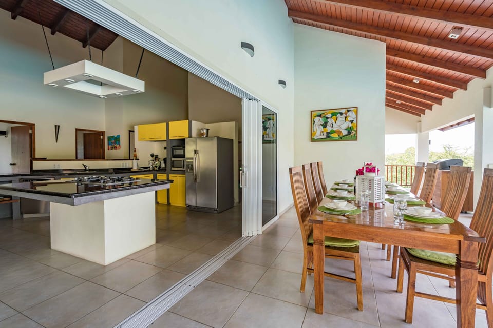 For our larger groups the Lofthouse is available.