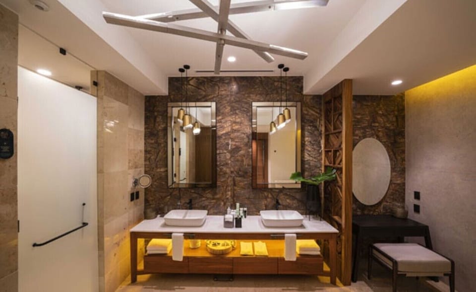 Master Bath