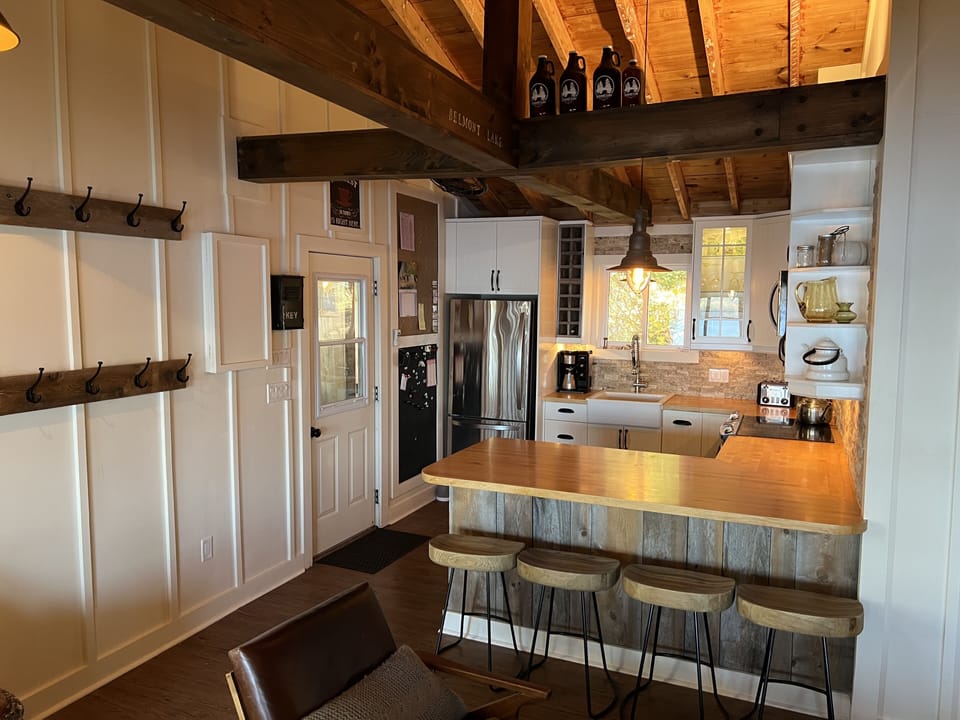 Kitchen/Front door