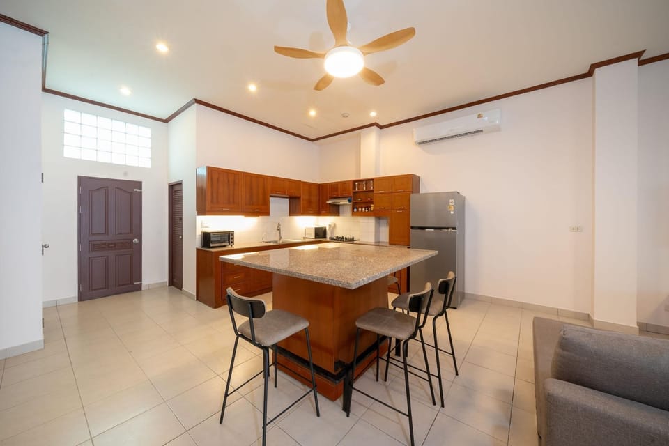 Jungceylon Villa-Patong quiet location, large pool (13508)
