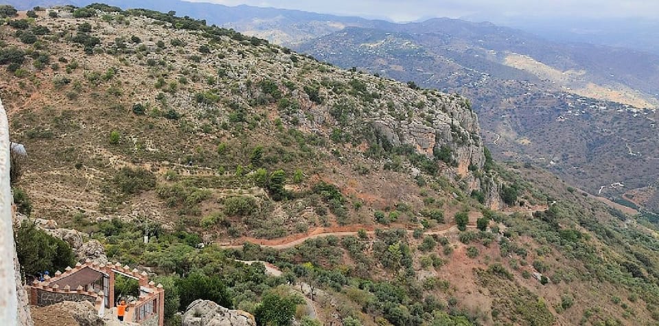 Zip wire in Comares
