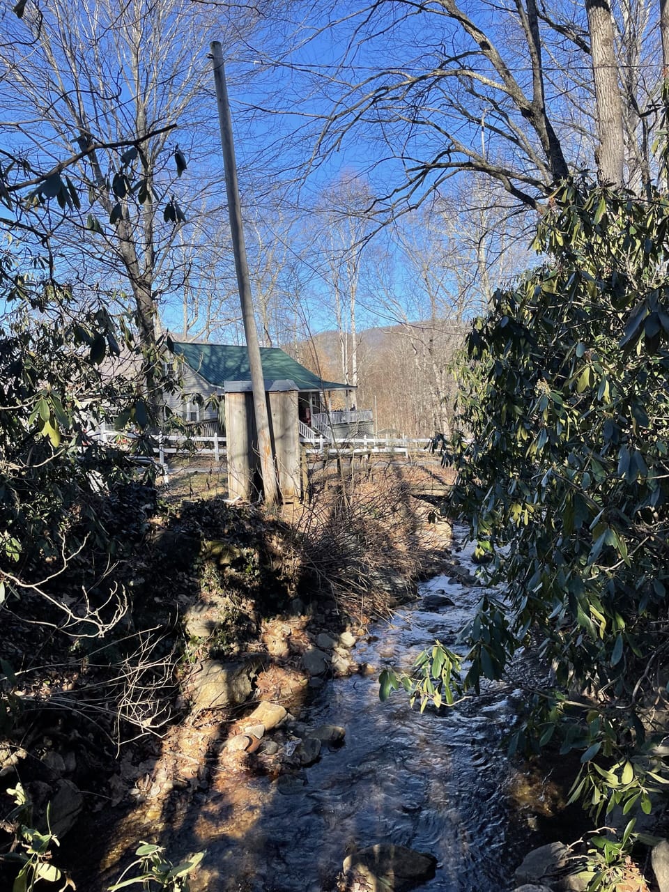 Relaxing Creek Cabin! House in East Fork