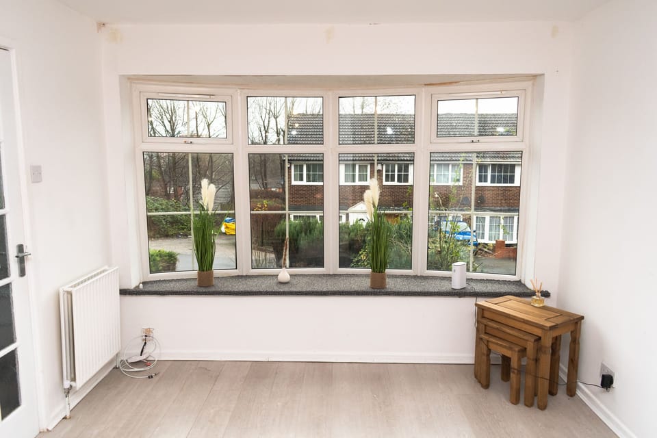 Living Room / Lounge