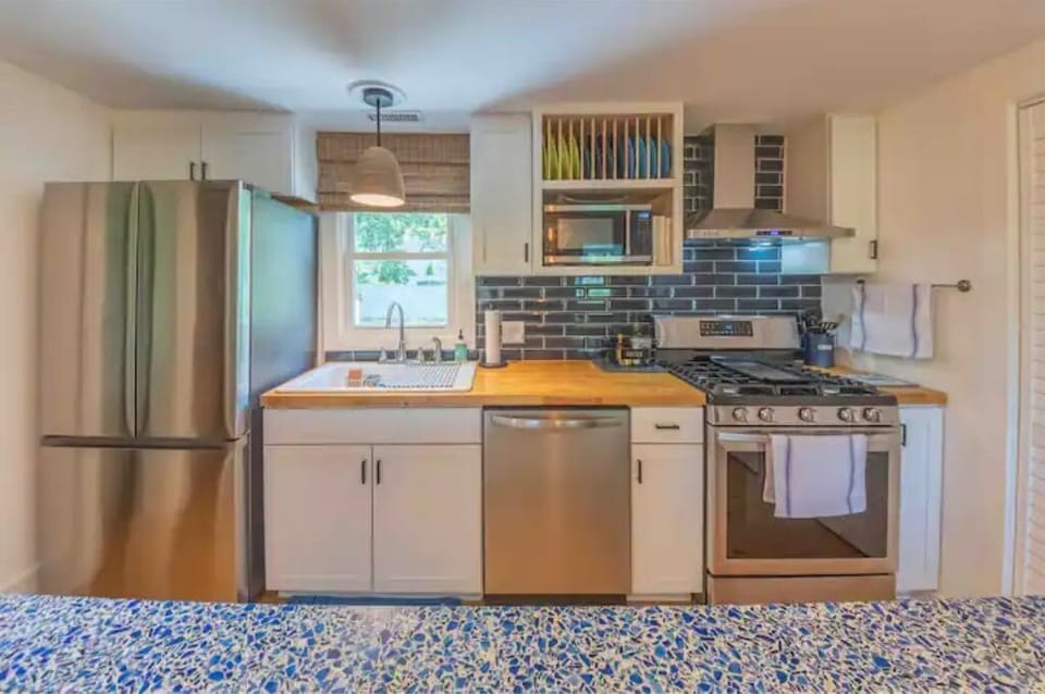 Newly renovated kitchen with brand new appliances. 