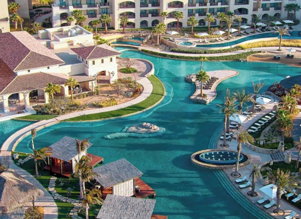 Memorable for the whole family! Resort in Cabo San Lucas