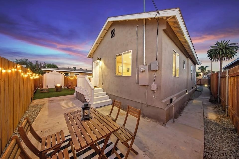 Outdoor Patio | Picnic Table | Firepit Area 