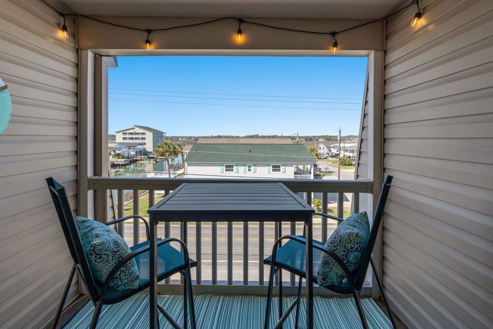 Have your coffee while enjoying the ocean breeze.