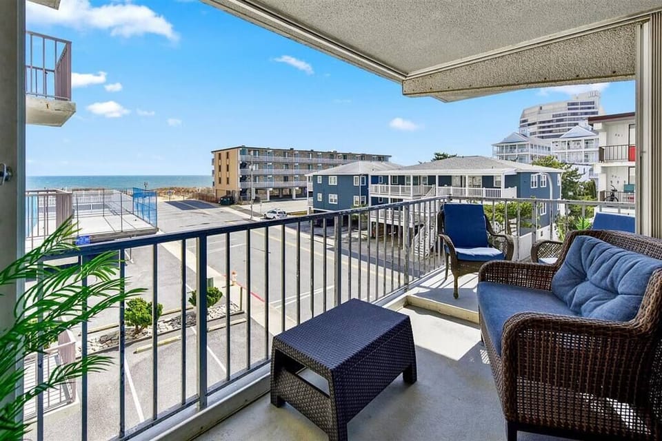 Balcony coffee with panoramic Atlantic views