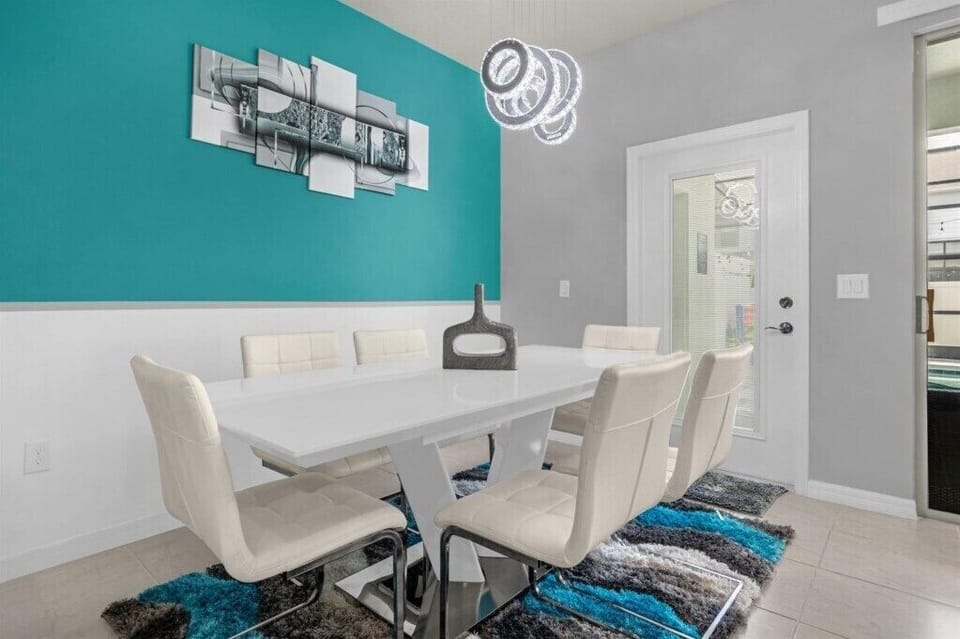 2424 Tangier Dr (Arranged) (6).jpg