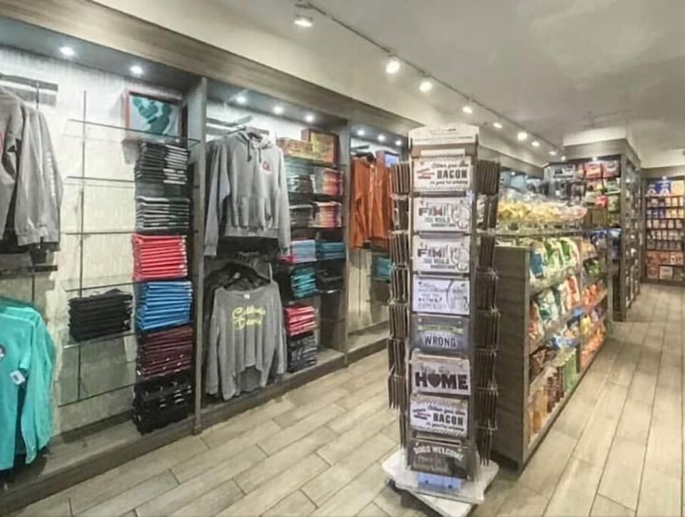 Gift shop
