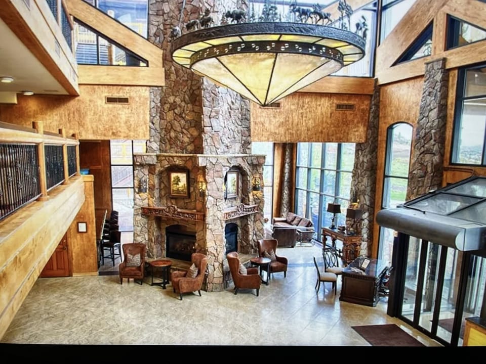 Lobby where you will check in.