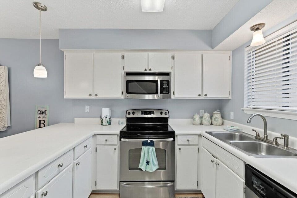 116 Linda Marie Ln-027.jpg