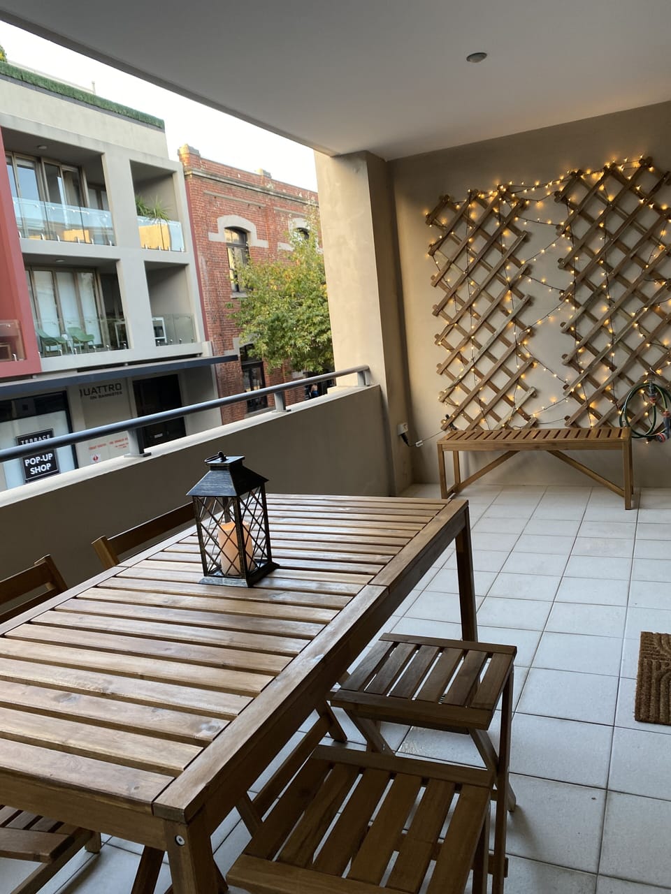 Outdoor dining