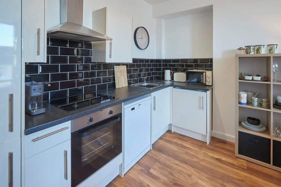 Abbey Nest, Whitby - Host & Stay