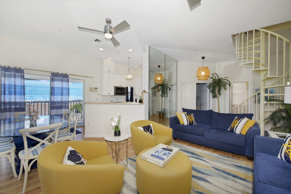 Living Room Looking into Kitchen