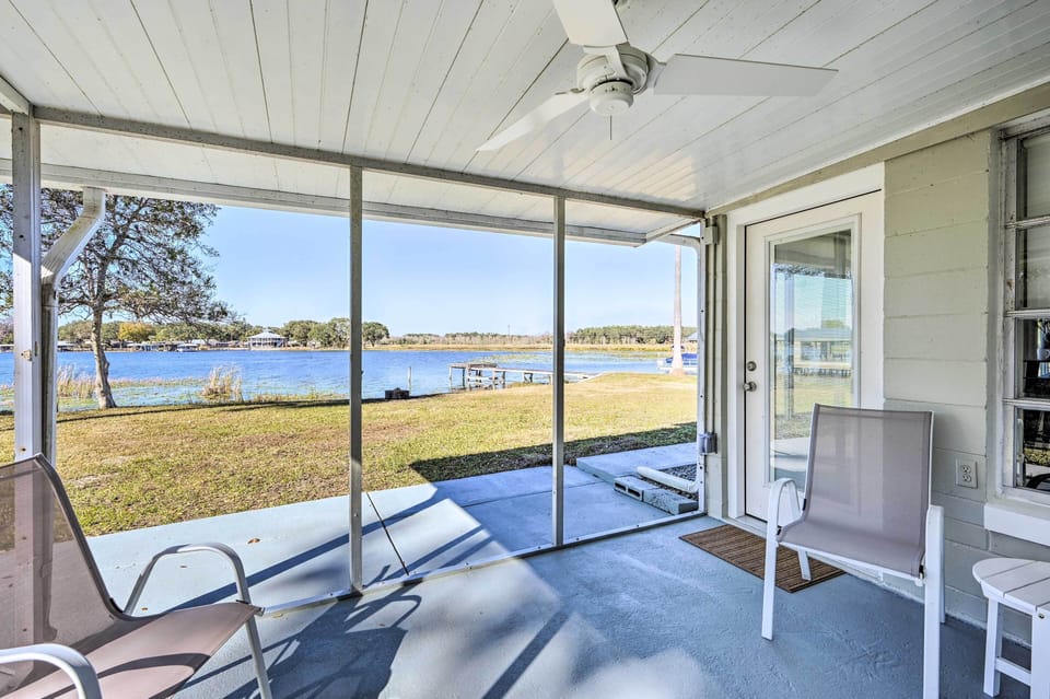 Summerfield Vacation Rental | 2BR | 2BA | 1,500 Sq Ft | Step-Free Access