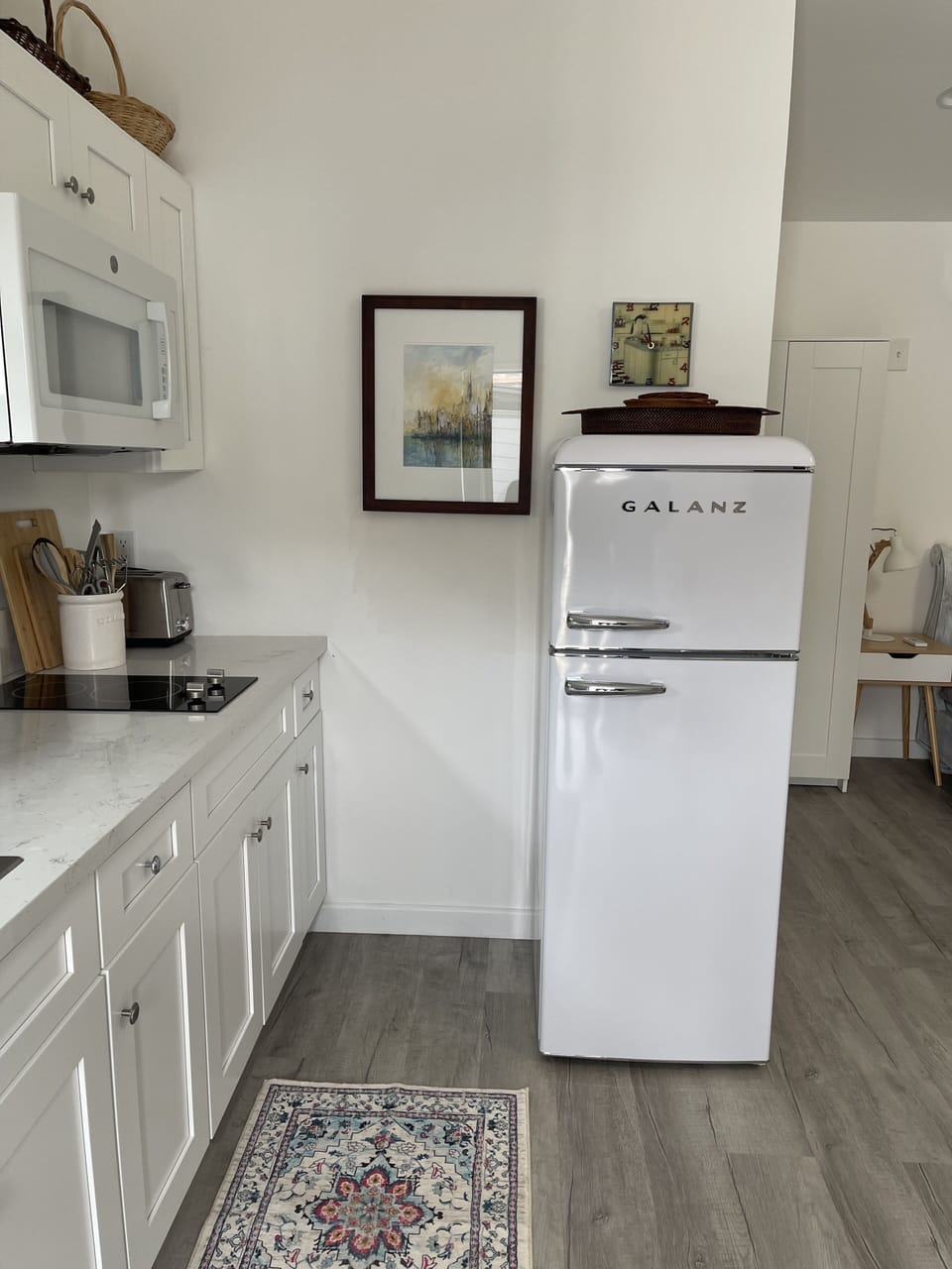 Full-size refrigerator with electric cooktop