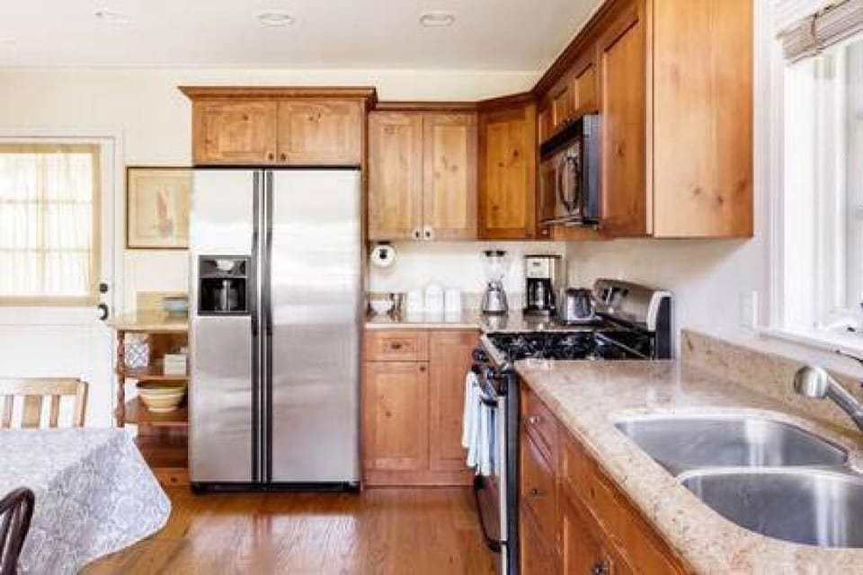 Downstairs Kitchen Area