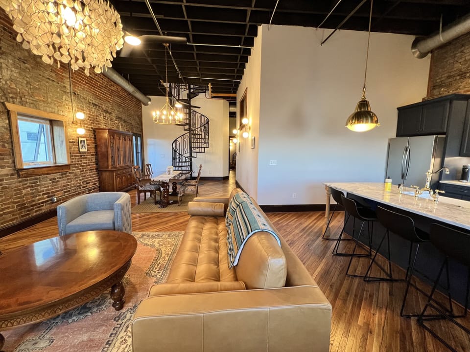 1882 Lofts - 402-Downtown 2nd & Church Apartment in East Nashville