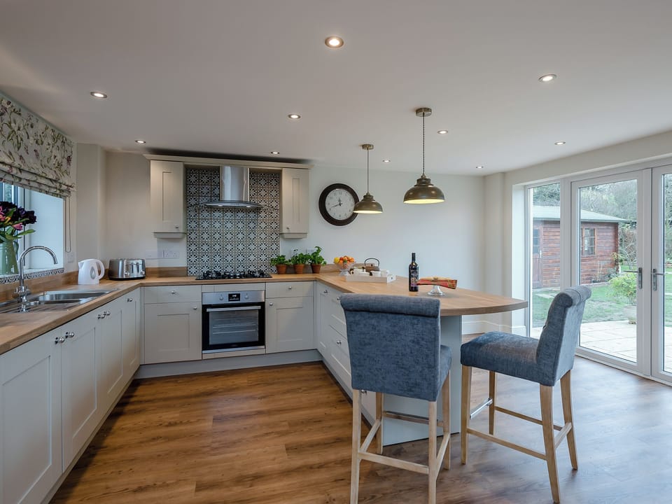 Lovely open plan kitchen / diner | Wisteria House, Henstead, near Southwold