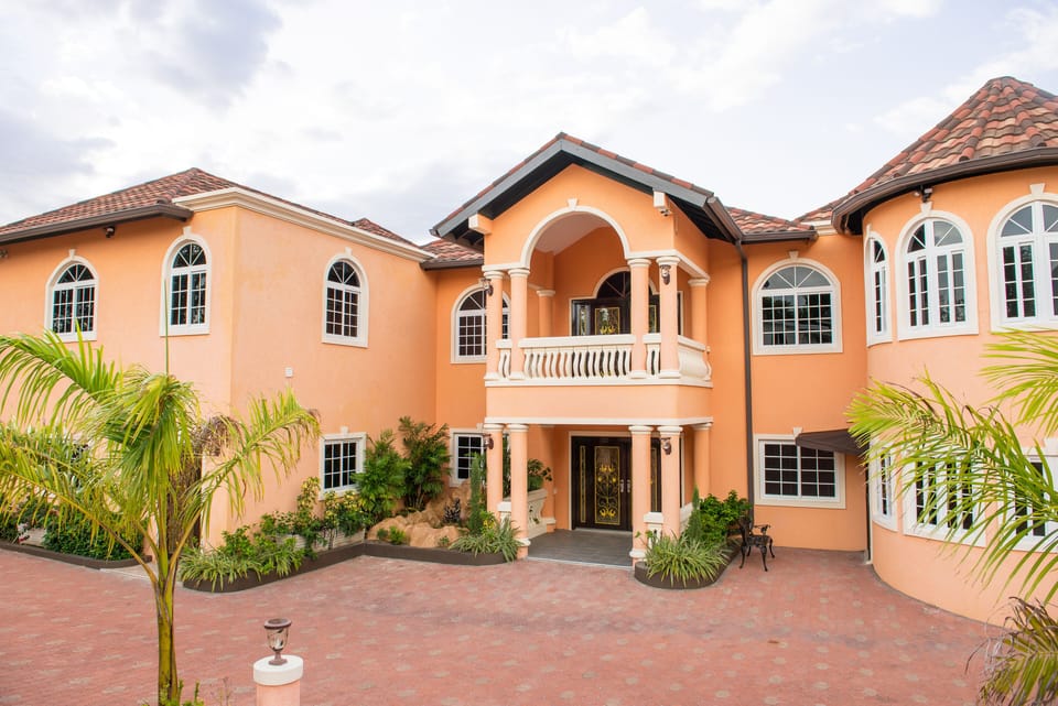 Villa Entry