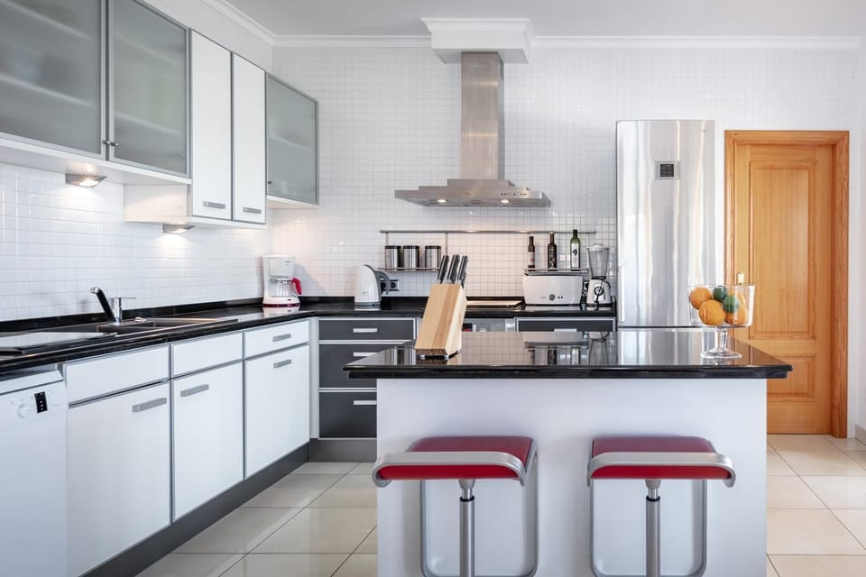 Open kitchen