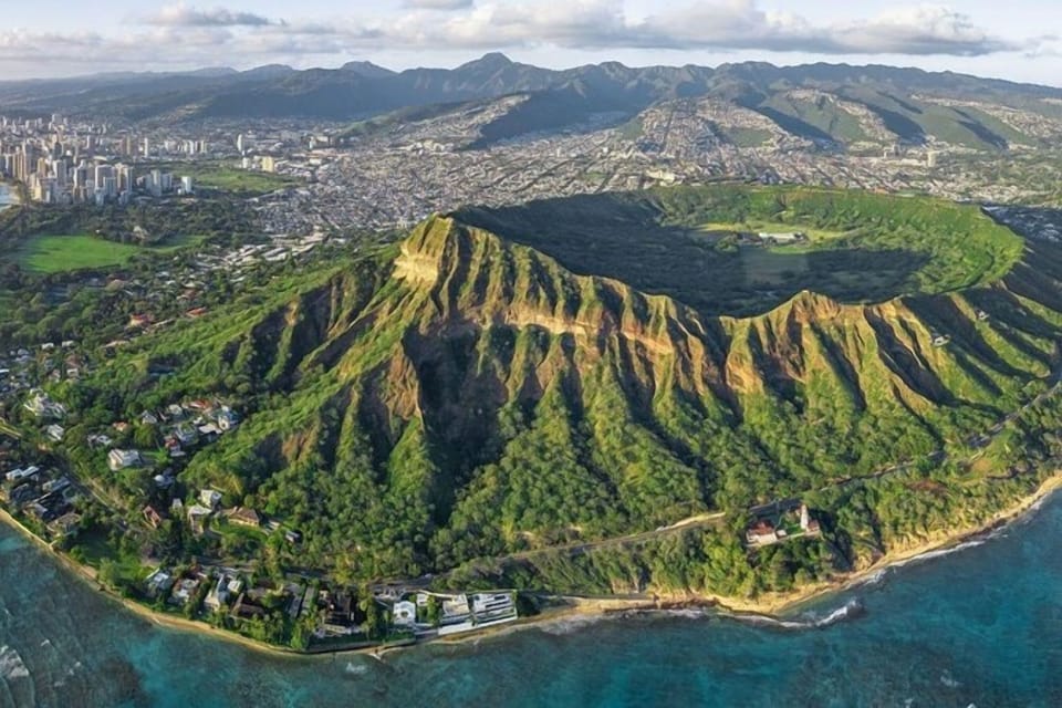 Diamond Head Crater Hike