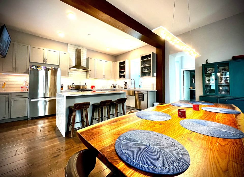 Dining & Kitchen II