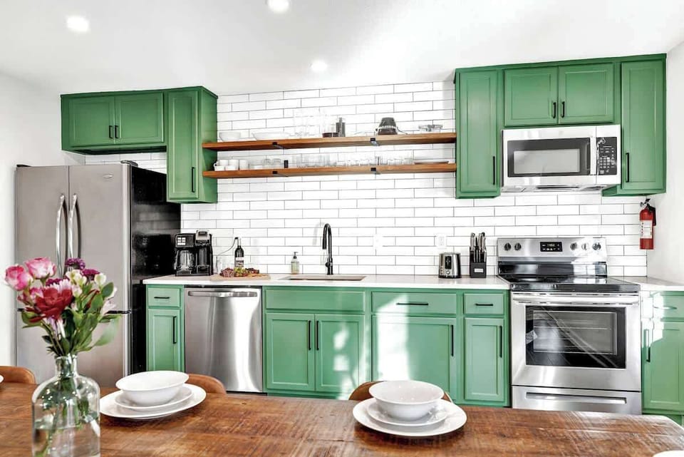 Fun and unique kitchen. 