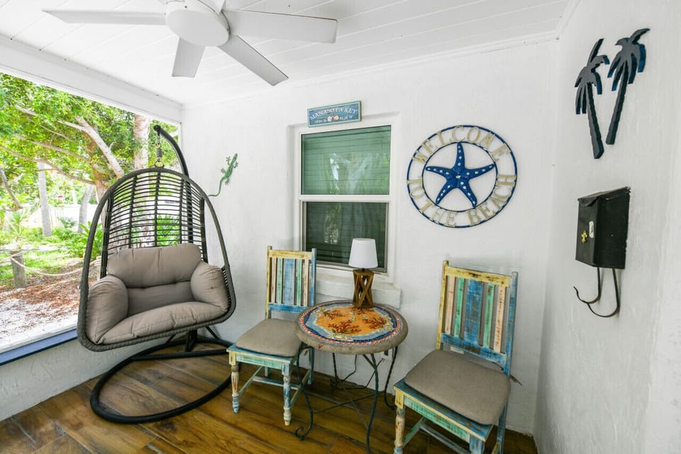 Screened in Porch