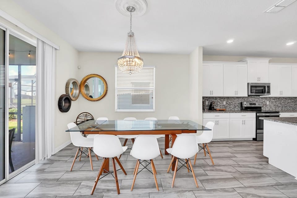 4795 Kings Castle Cir_Storey Lake_13.jpg