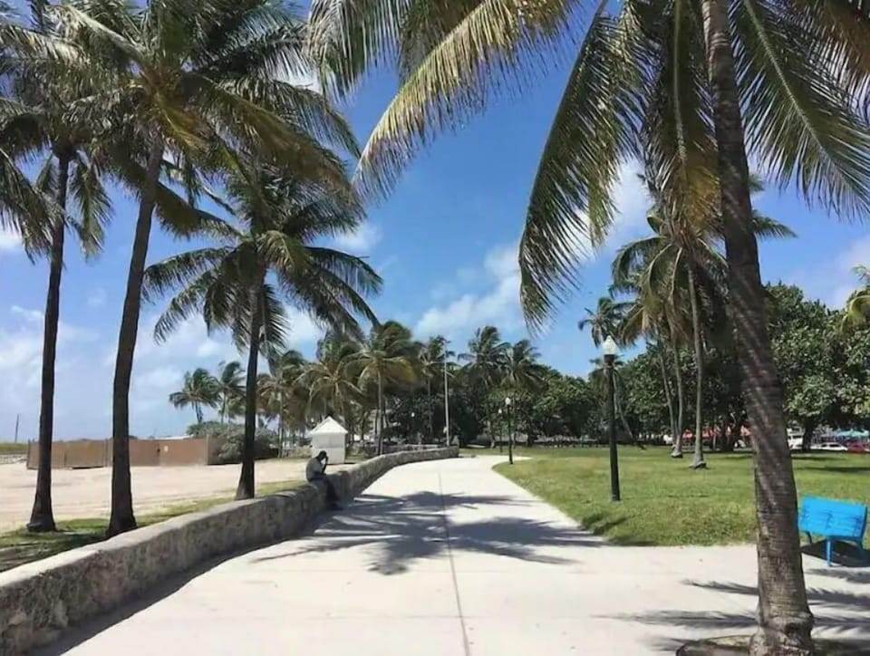 Beach sidewalk.
