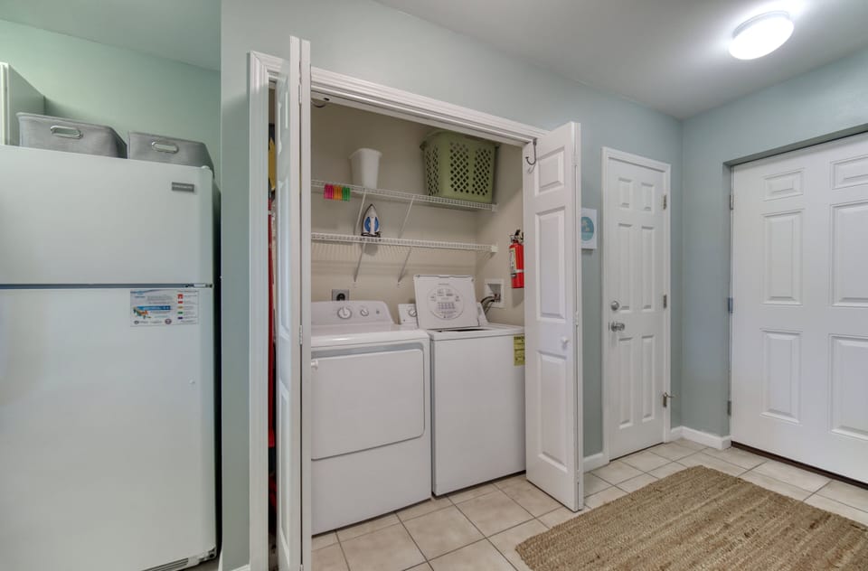 Full size washer and dryer. Grand Caribbean #117. 2 bedroom 2 bathroom, sleeps 5. Managed by Island Rentals