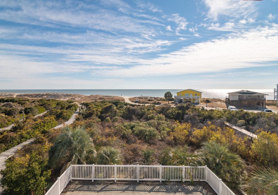 Beach/ocean view