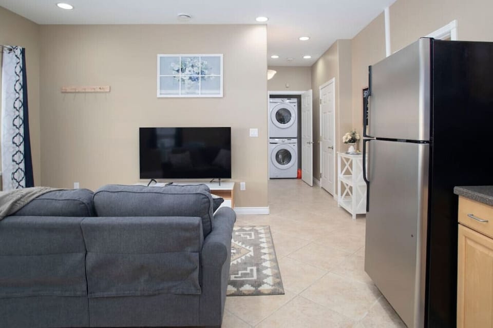Radiant warming floor
