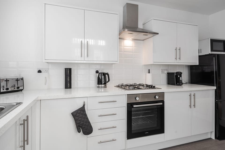 KITCHEN (2)