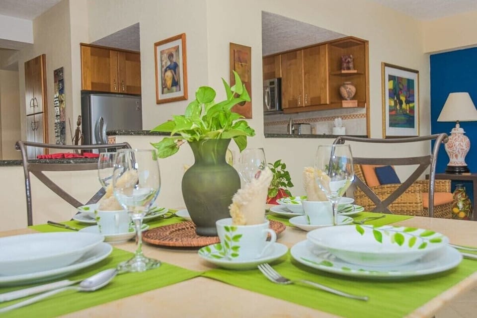 Dining Table - Seating for 4