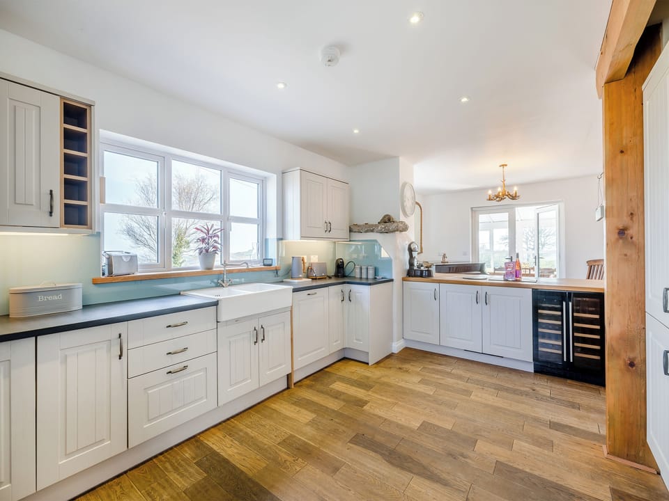 Kitchen/diner | Ty Newydd, Llanddona