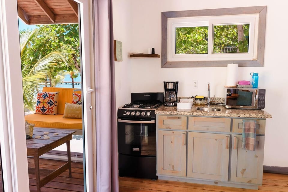 Kitchenette with Gas Stove