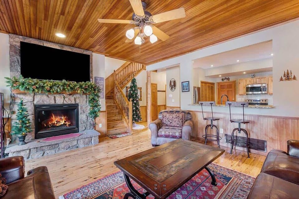 Enjoy the fireplace.