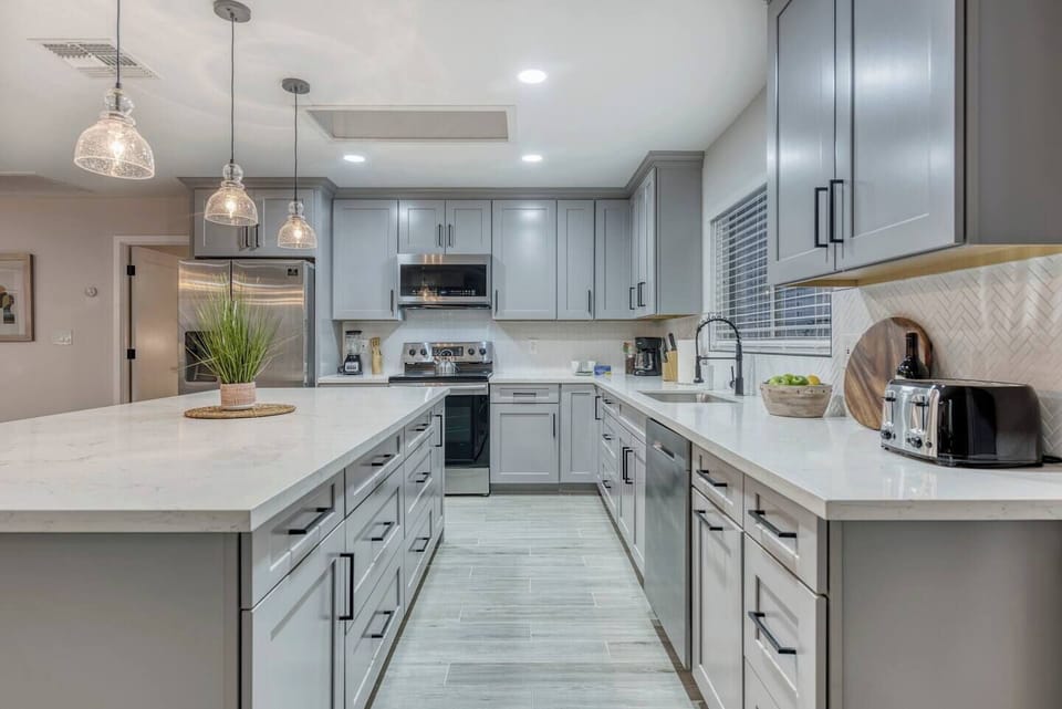 Large Kitchen