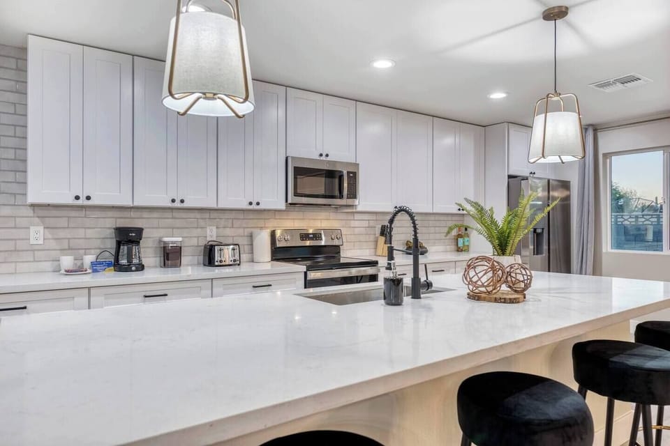 Large Open Kitchen