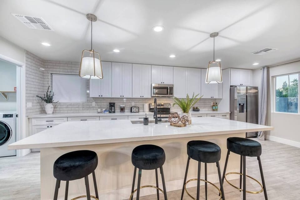 Large Open Kitchen