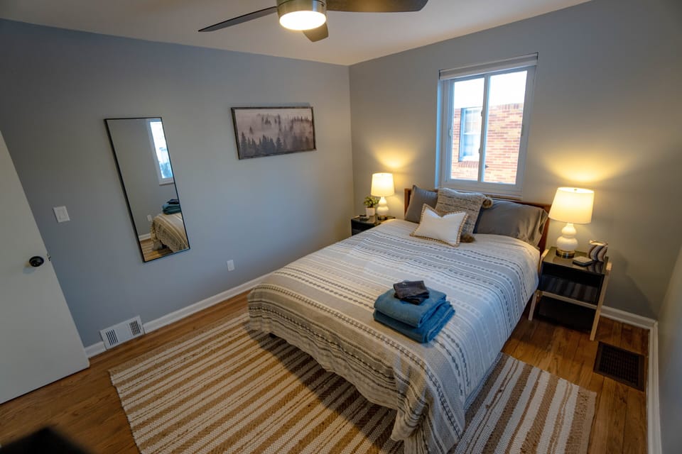 Queen Bed #2