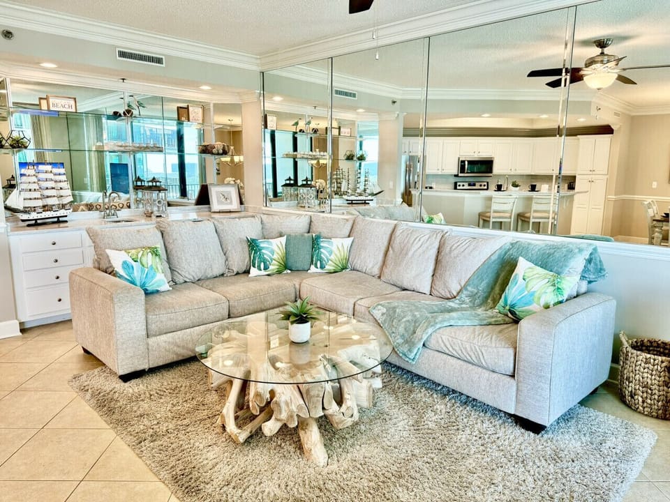 Welcome to unit #2510, situated at the center of the building on the 5th floor!