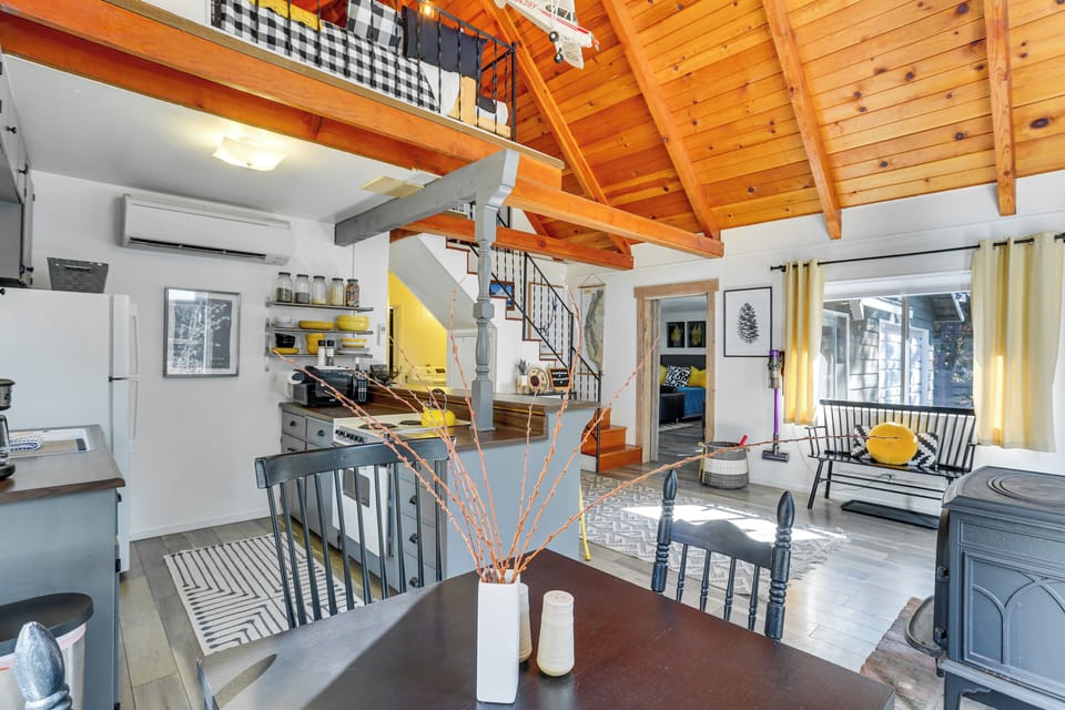 Dining Area | 1st Floor