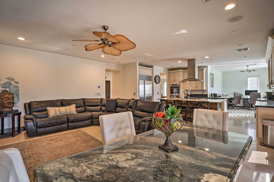 Dining Area | 1st Floor