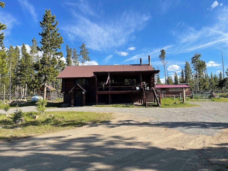 Welcome to Stratton Ranch!