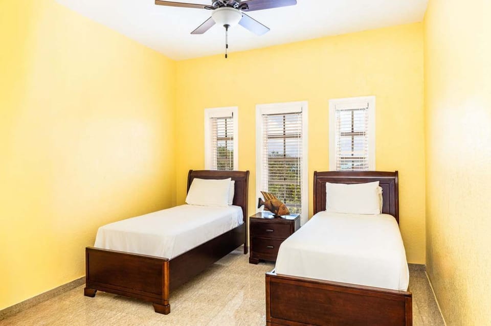 Twin bedroom offering flexibility for your group. Great for friends, kids, or family members.
