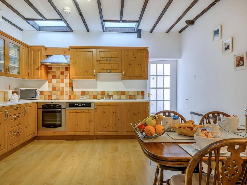 Kitchen/diner | Apple Cottage, Lympsham